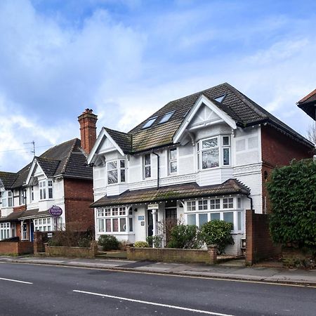 Apartamento Guildford Town Centre With Parking Exterior foto