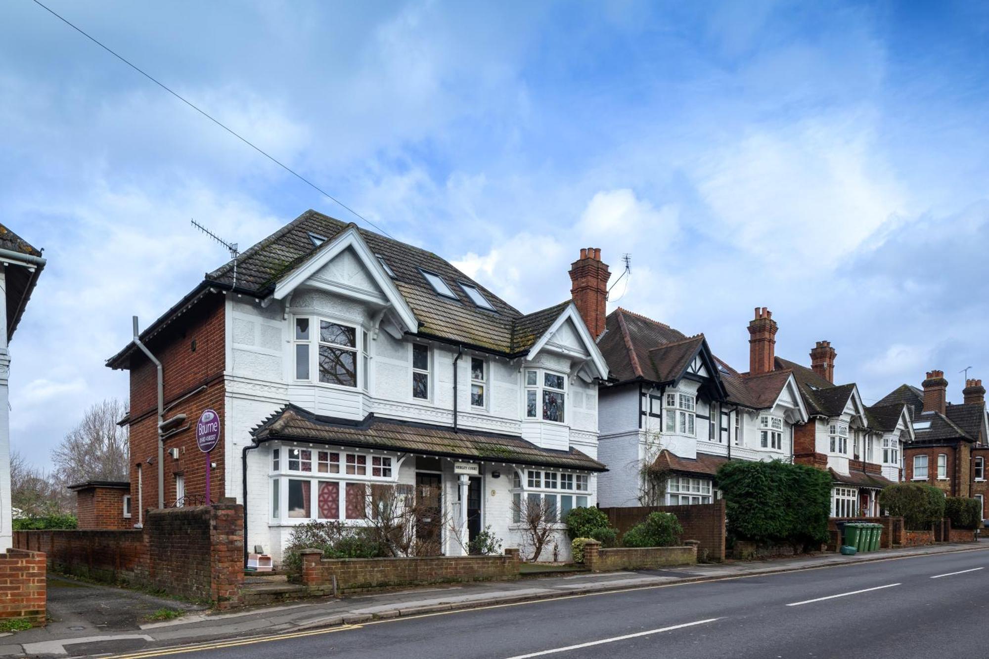 Apartamento Guildford Town Centre With Parking Exterior foto